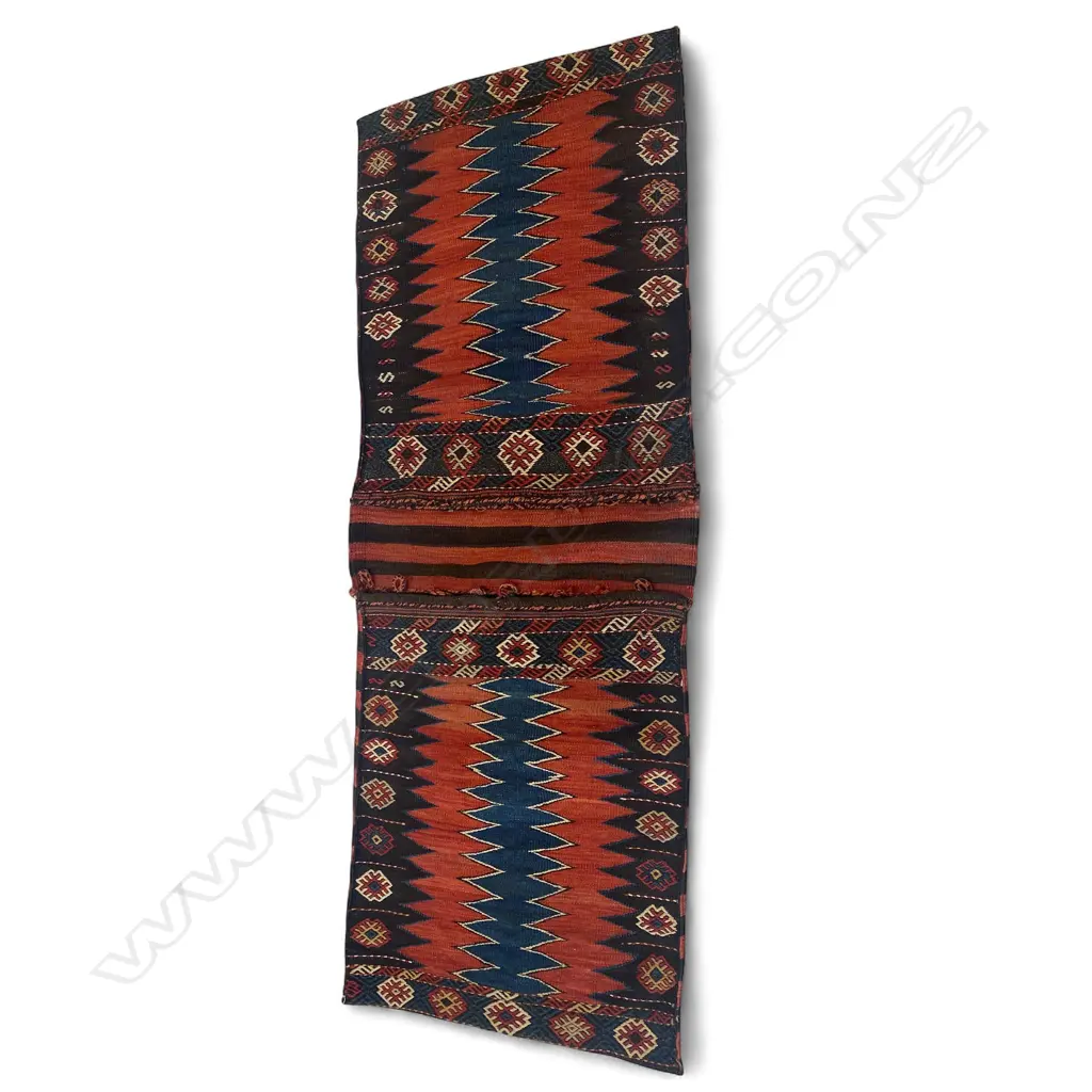 Bag – flatweave, - Georgia - double - central red panel with central white fibrilated blue zigzag. 142.5 x 56cm Image 1++